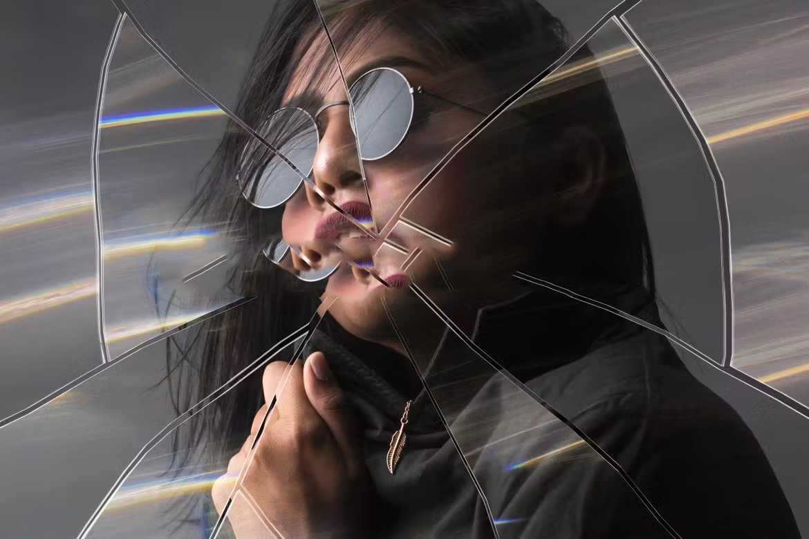 16 Glass Illusions Photoshop Templates Bundle - Photoboto