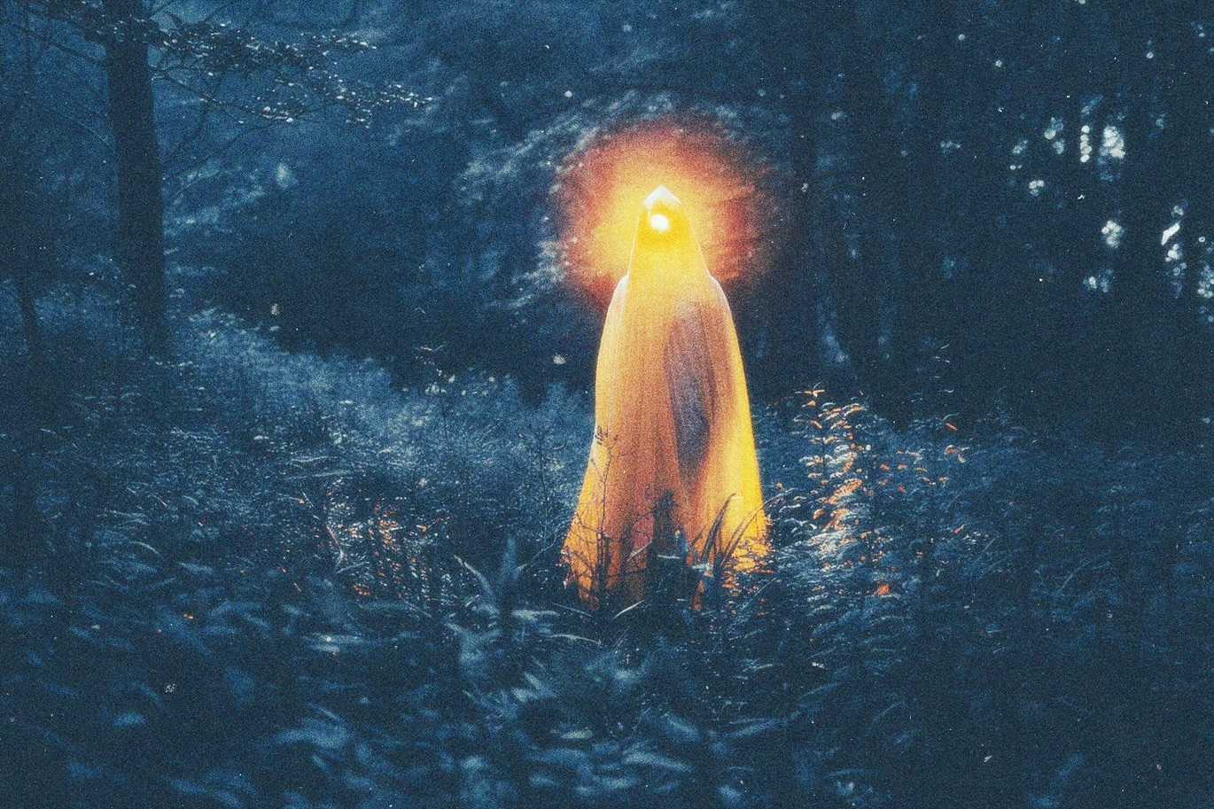 23 Striking Photoshop Effects Bundle - Photoboto