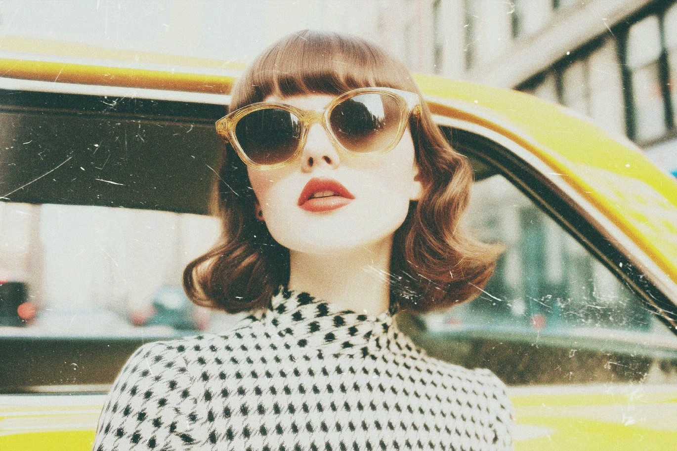 21-In-1 Strikingly Beautiful Photoshop Effects Bundle - Photoboto