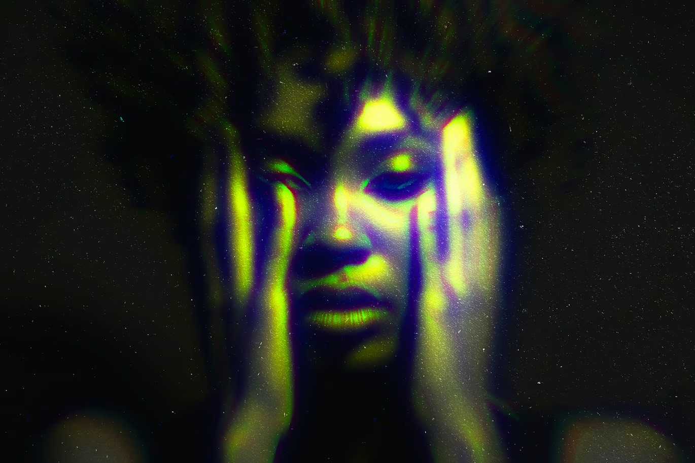 23 Striking Photoshop Effects Bundle - Photoboto