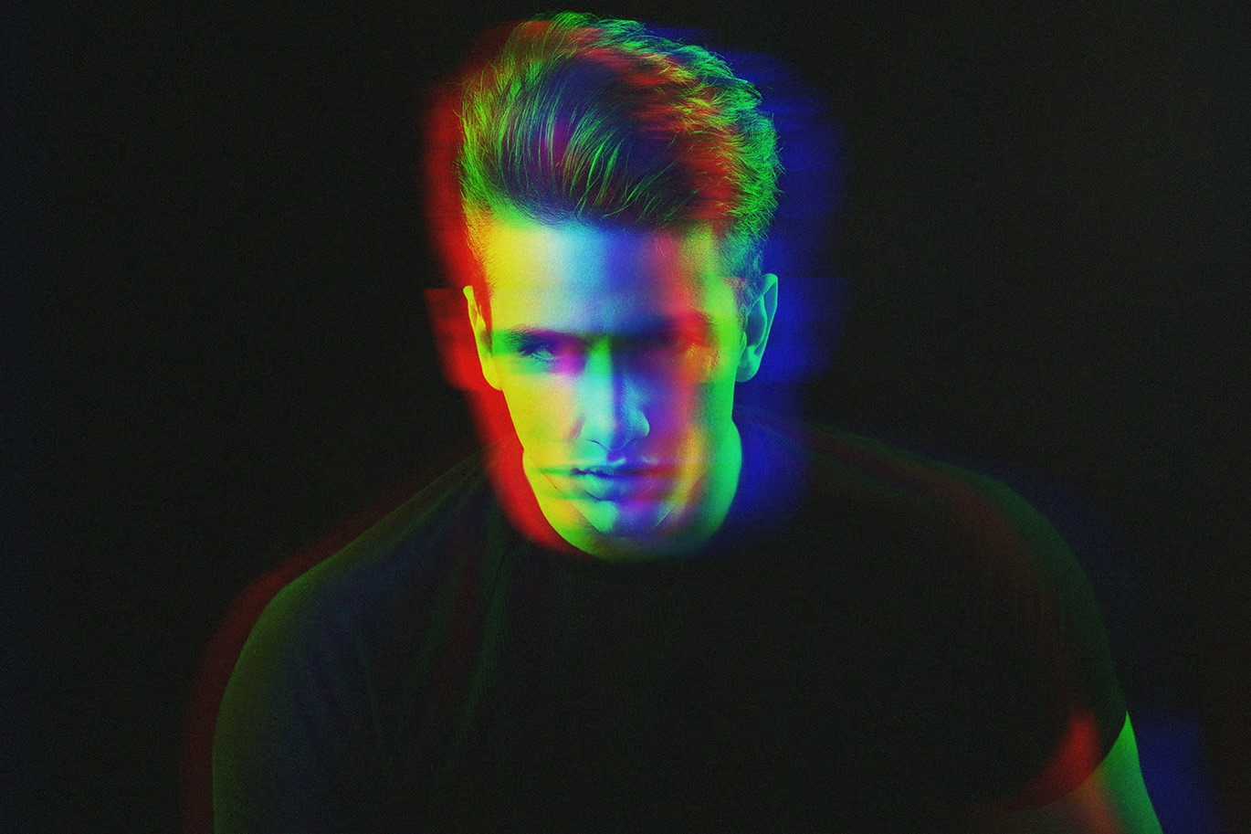 27 Futuristic Photoshop Effects Pack - Photoboto