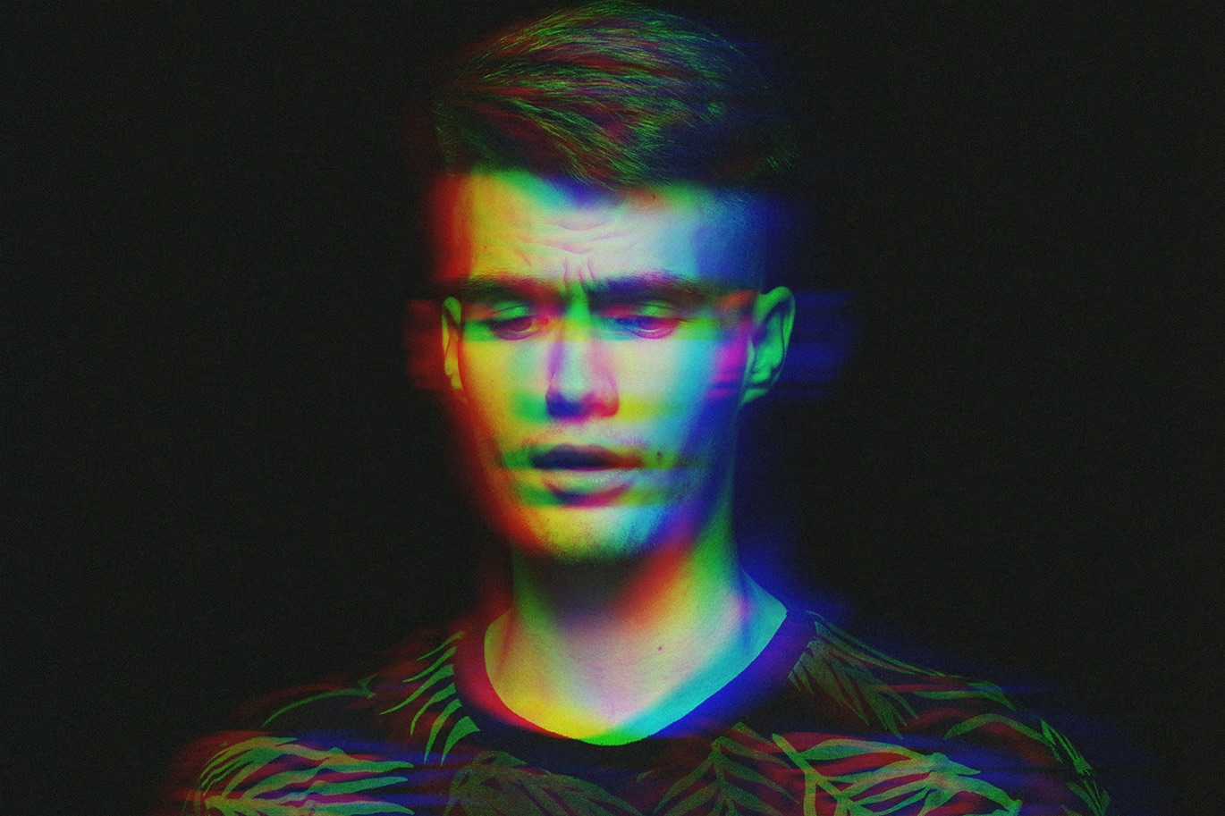 27 Futuristic Photoshop Effects Pack - Photoboto