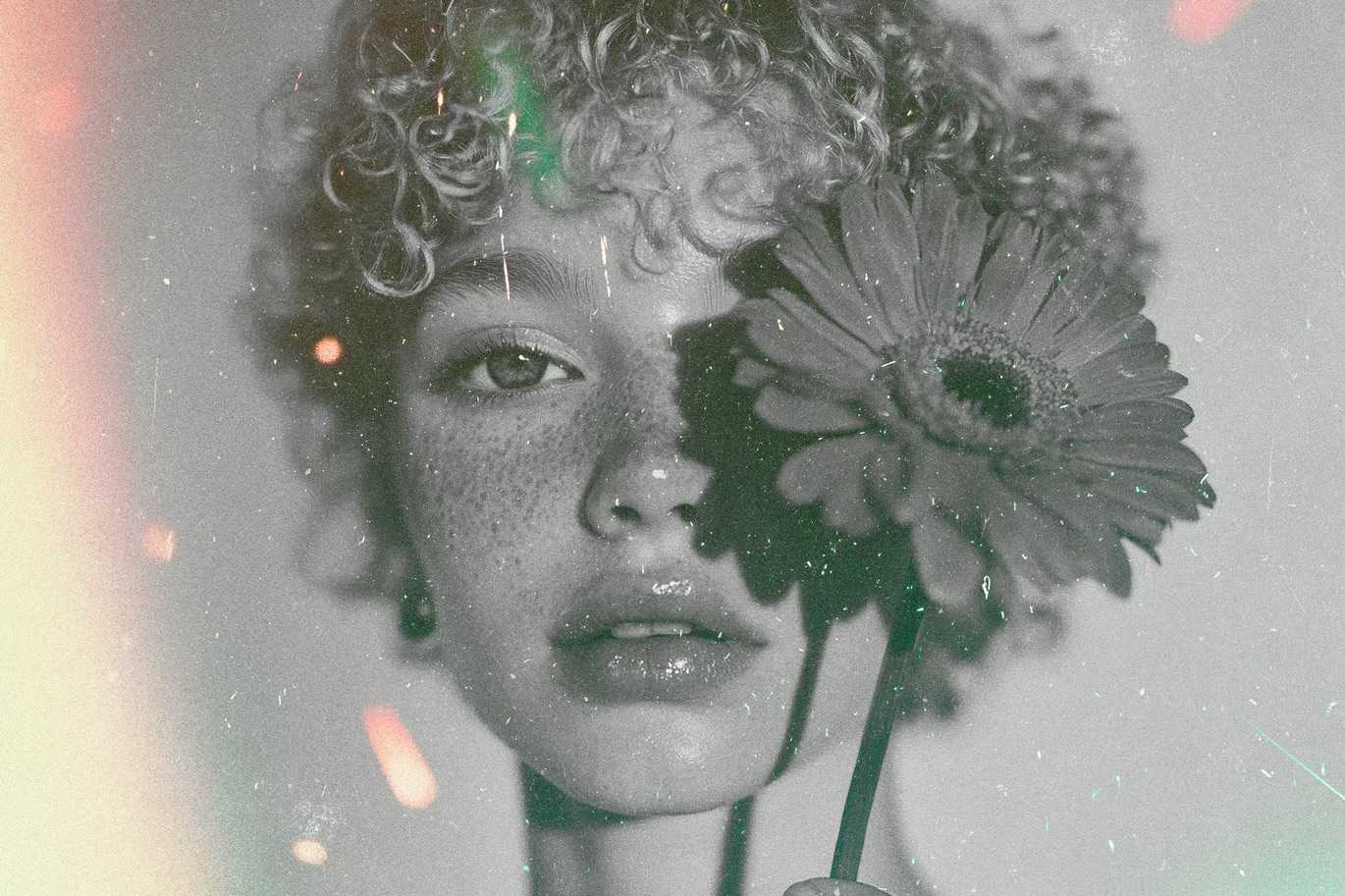 21-In-1 Strikingly Beautiful Photoshop Effects Bundle - Photoboto