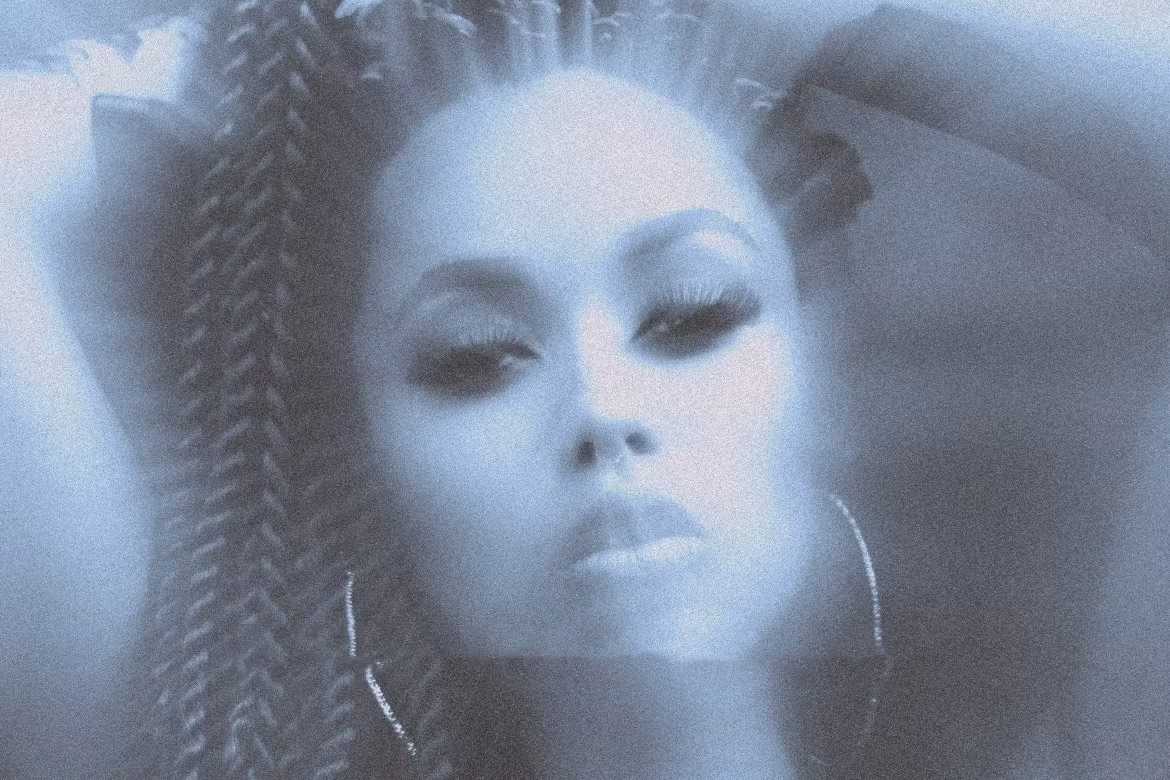 26 Surreal Distortion Photoshop Templates - Photoboto