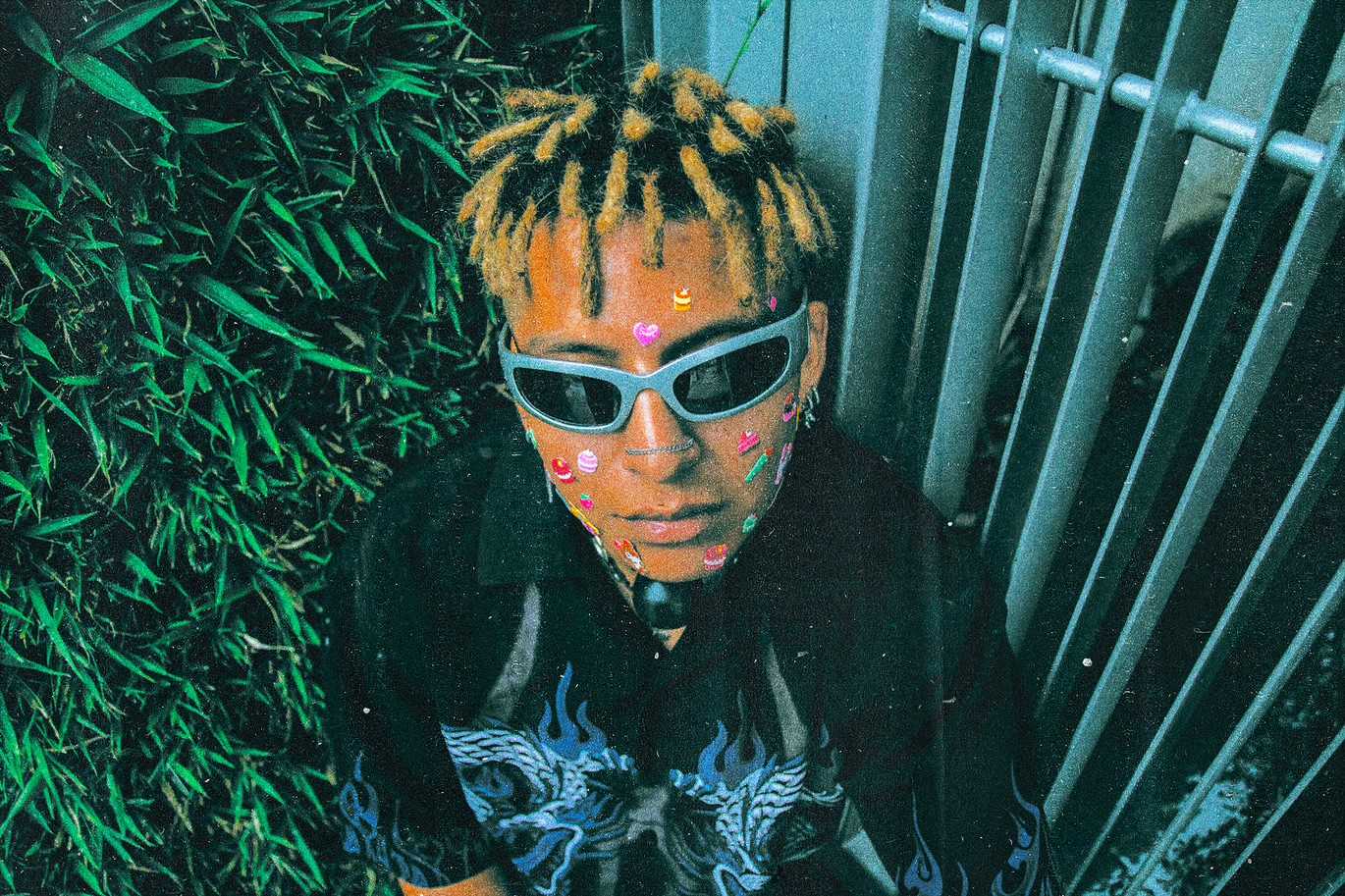 23 Vivid Photoshop Effects Bundle - Photoboto