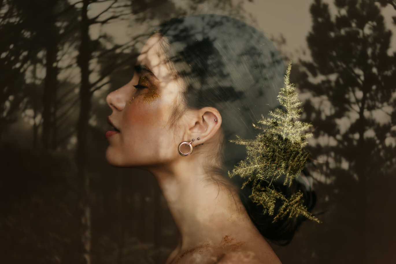 25 Eye-Catching Photoshop Templates Bundle - Photoboto