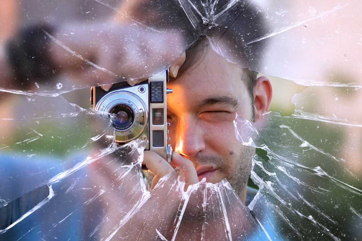 28 Pure-Impact Photoshop Effects Bundle