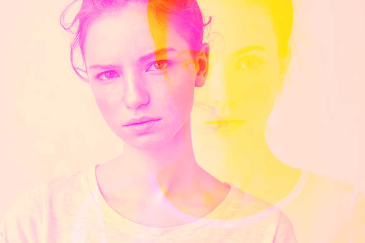 21 Custom FX Photoshop Templates Bundle