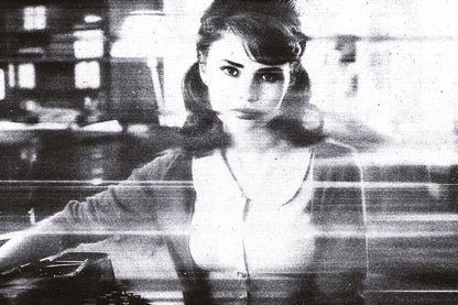 20 Retro Reimagined Photoshop Templates Pack - Photoboto